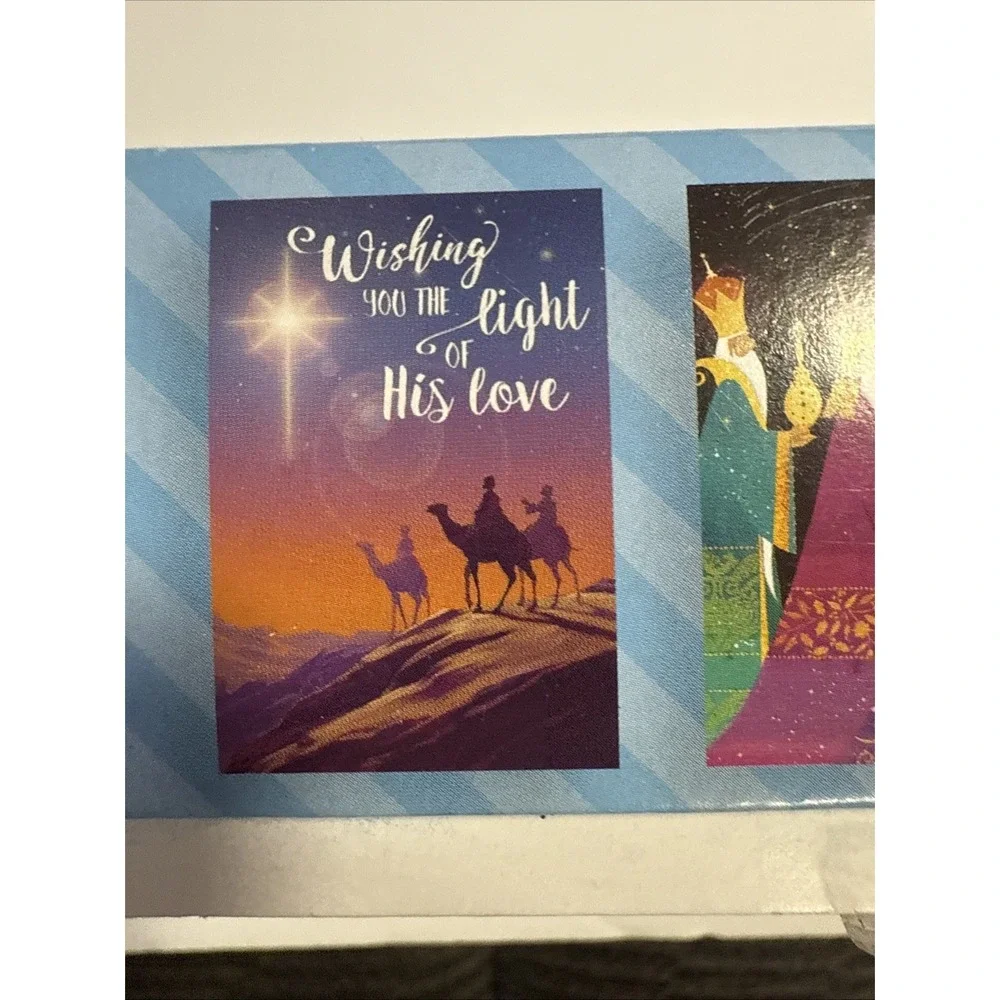 32 Count Christmas Cards 4 Designs 32 Count With Envelopes